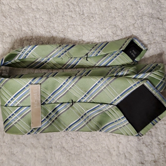Michael Kors tie - Picture 2 of 3